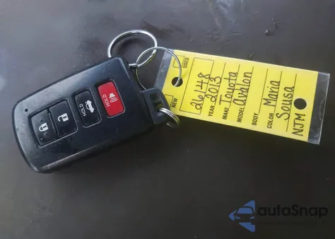 2013 Toyota Avalon Hybrid Limited из США, поврежденный, VIN 4T1BD1EB9DU002921